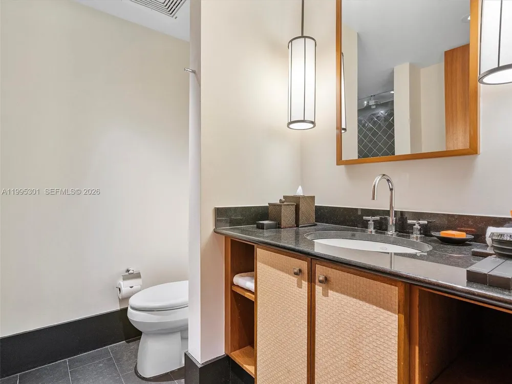 101 20th St #3302 Miami Beach, FL 33139