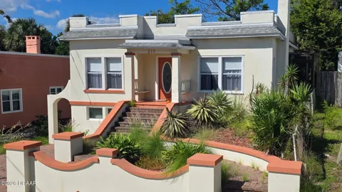 213 Jessamine Boulevard