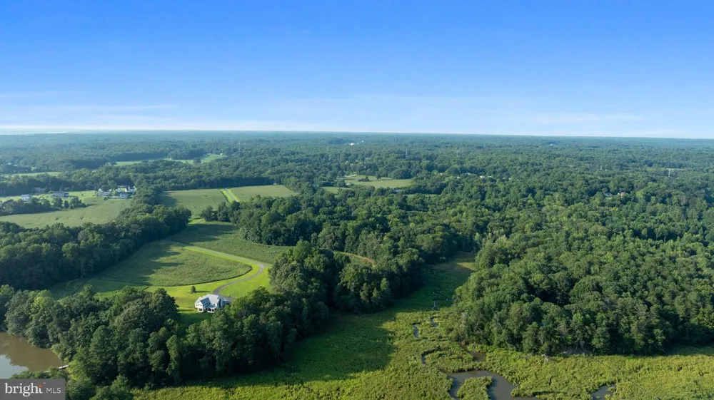 1960 OLD ANCHOR RD Huntingtown, MD 20639