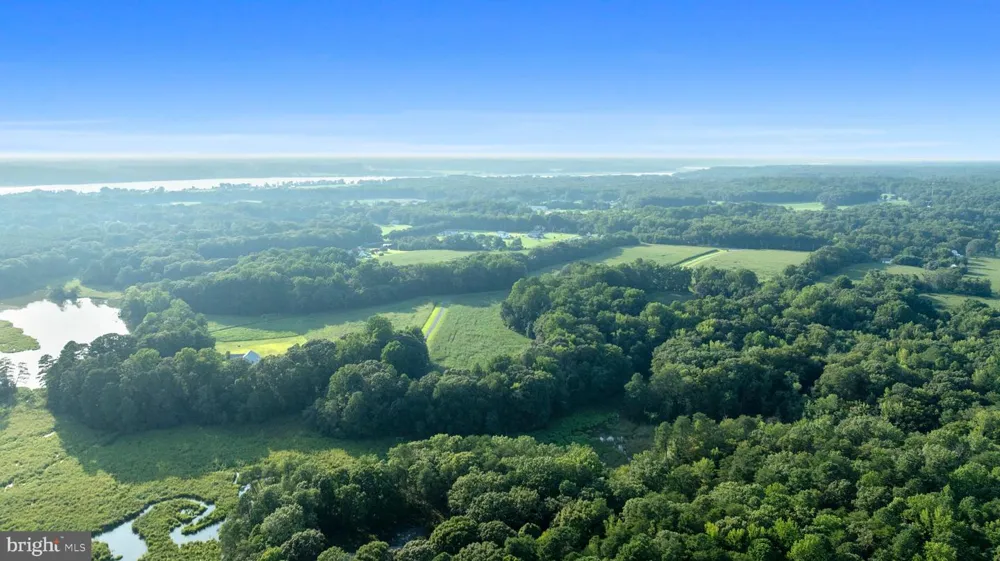 1960 OLD ANCHOR RD Huntingtown, MD 20639