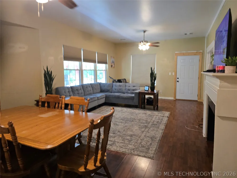 406 Denver Street Pawnee, OK 74058