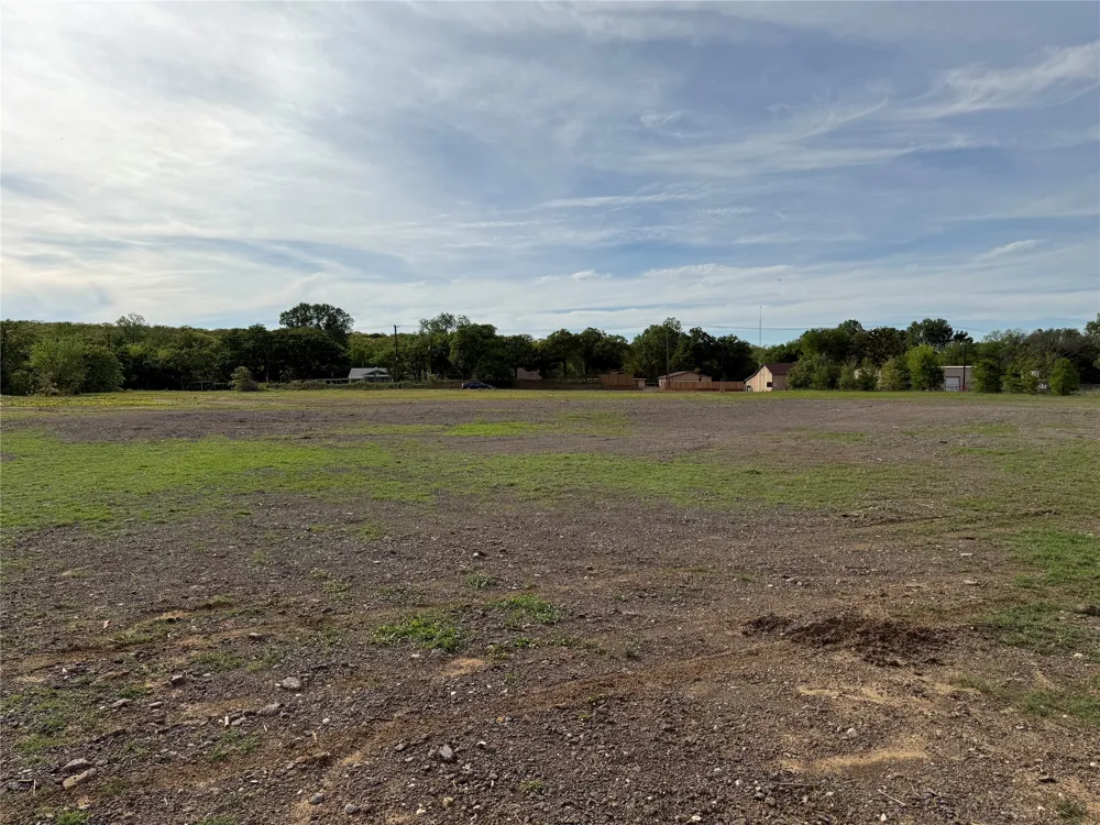 1 Kennedale New Hope Road Kennedale, TX 76060