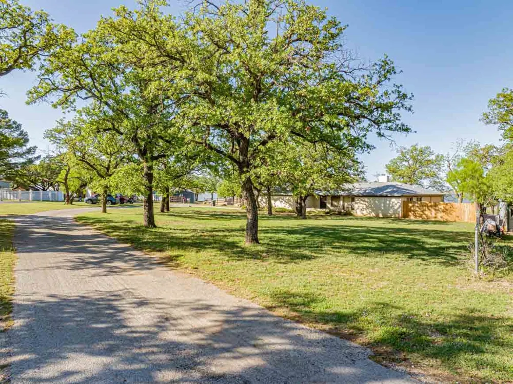 10325 County Road 197 Breckenridge, TX 76424
