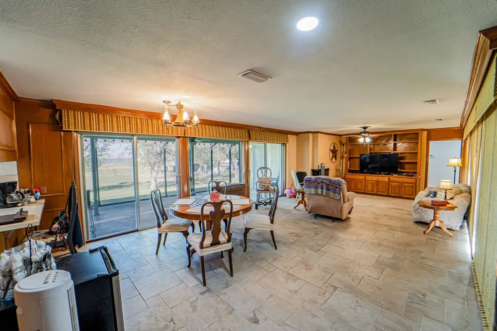 10325 County Road 197 Breckenridge, TX 76424