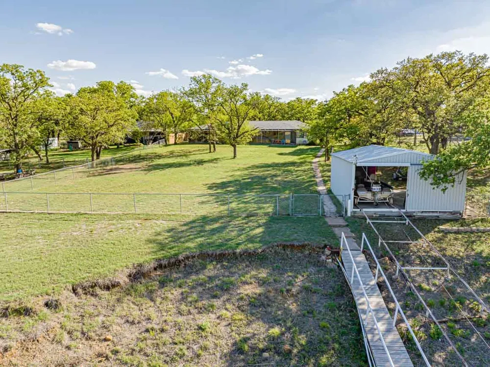 10325 County Road 197 Breckenridge, TX 76424