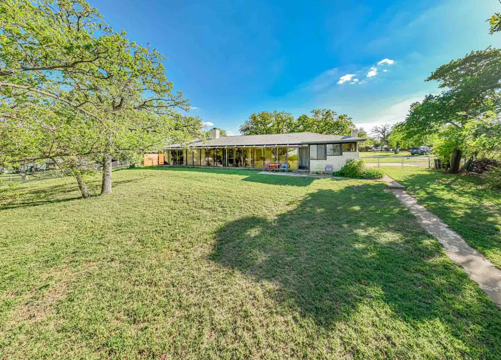 10325 County Road 197 Breckenridge, TX 76424