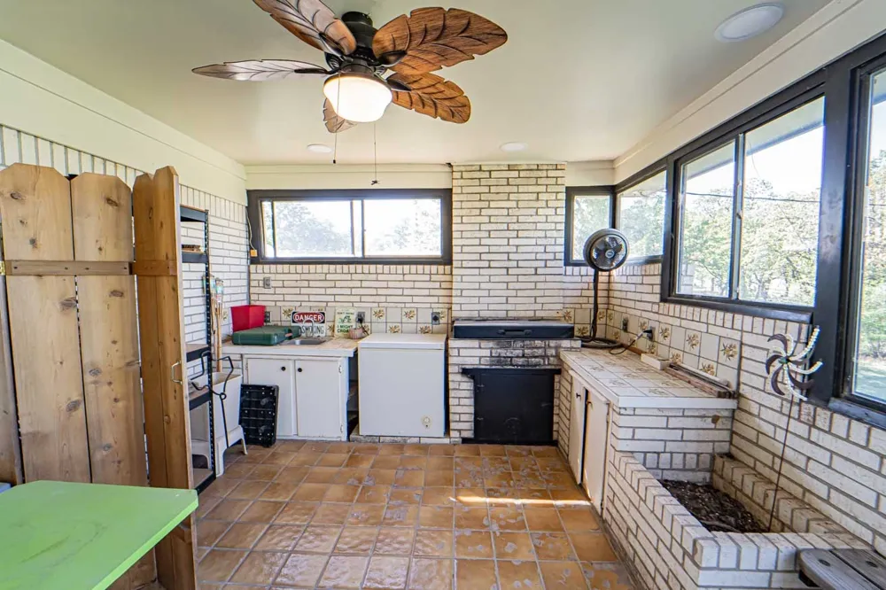 10325 County Road 197 Breckenridge, TX 76424
