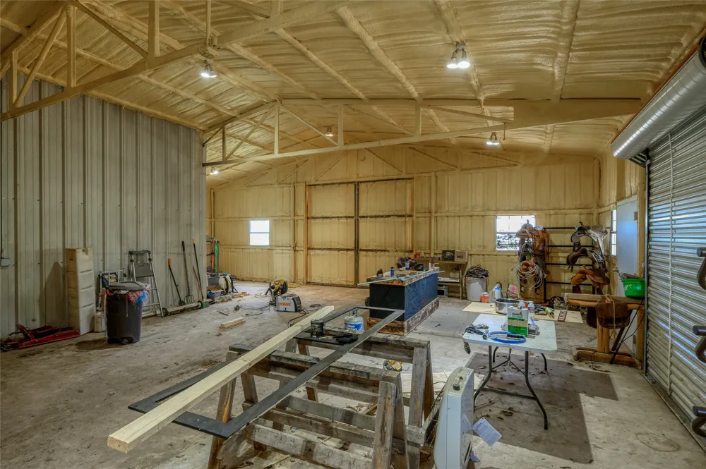 501 Van Zandt Street Tioga, TX 76271