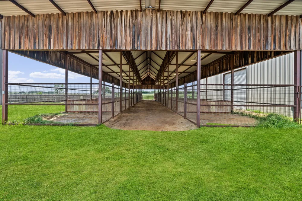 2454 W SH 380 Jacksboro, TX 76458