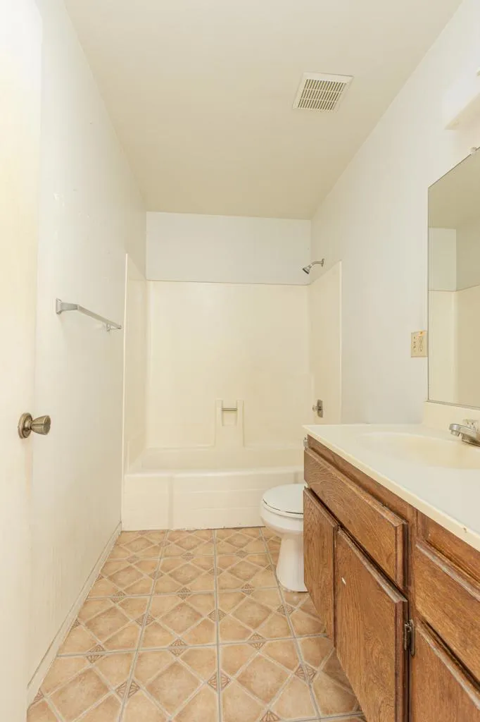 56279 Buena Vista #18 Yucca Valley, CA 92284