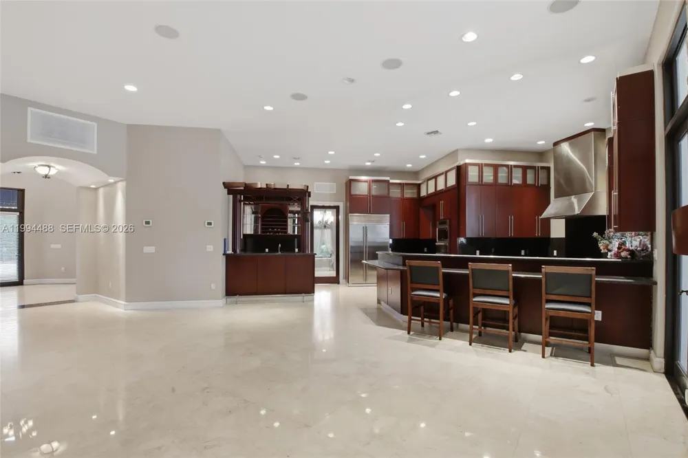 6200 SW 97th Ave Miami, FL 33173