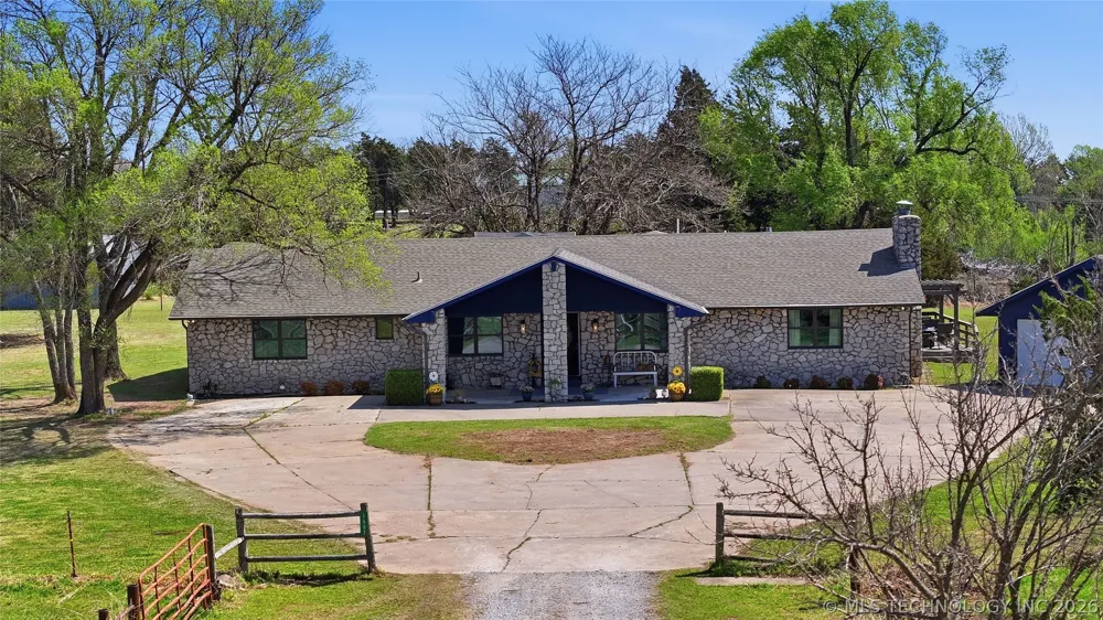 1587 County Road 5244 Hominy, OK 74035
