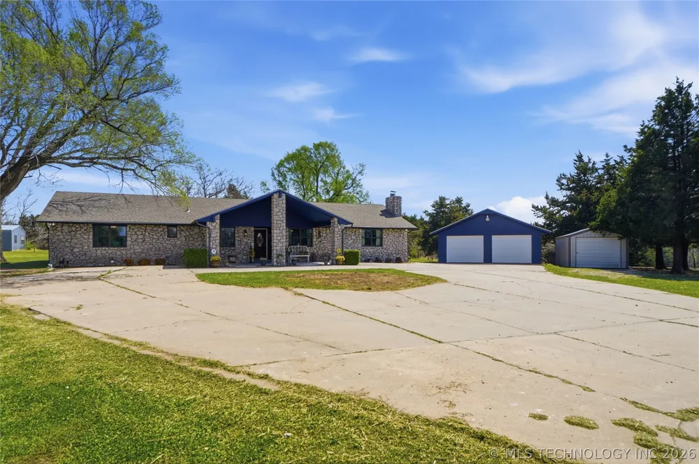1587 County Road 5244 Hominy, OK 74035