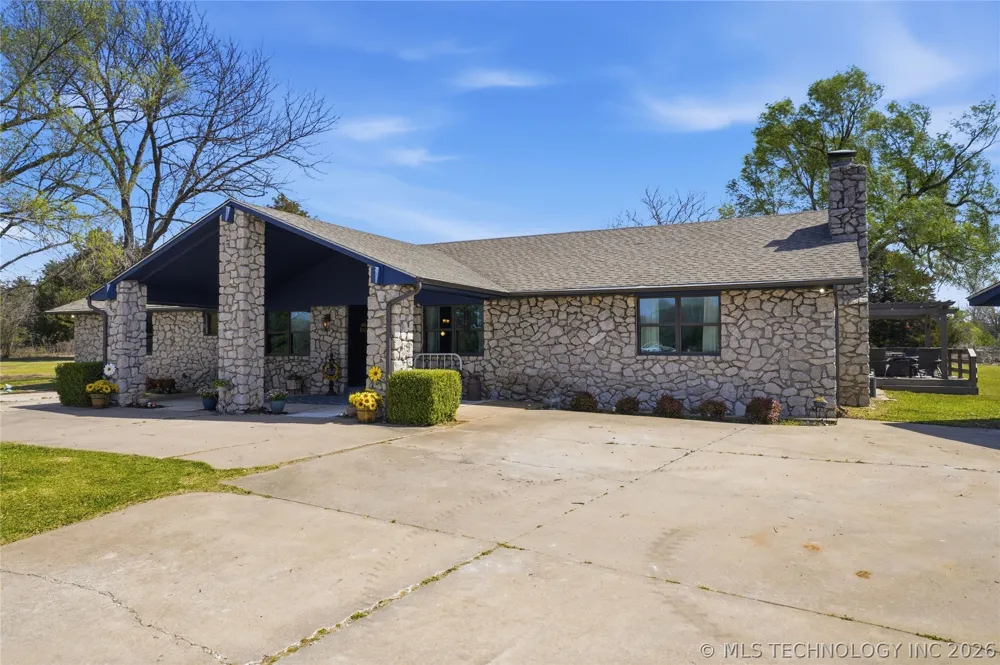 1587 County Road 5244 Hominy, OK 74035