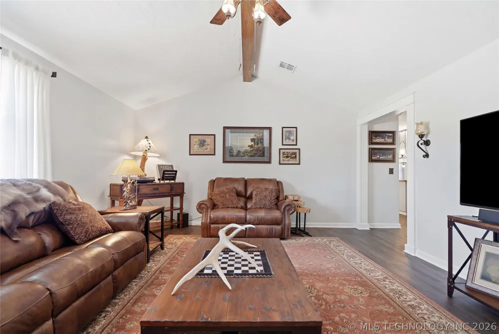 1587 County Road 5244 Hominy, OK 74035