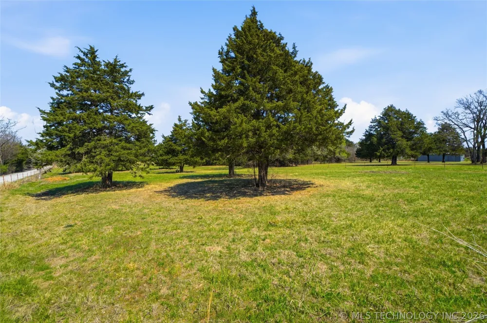 1587 County Road 5244 Hominy, OK 74035