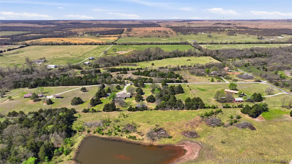1587 County Road 5244 Hominy, OK 74035