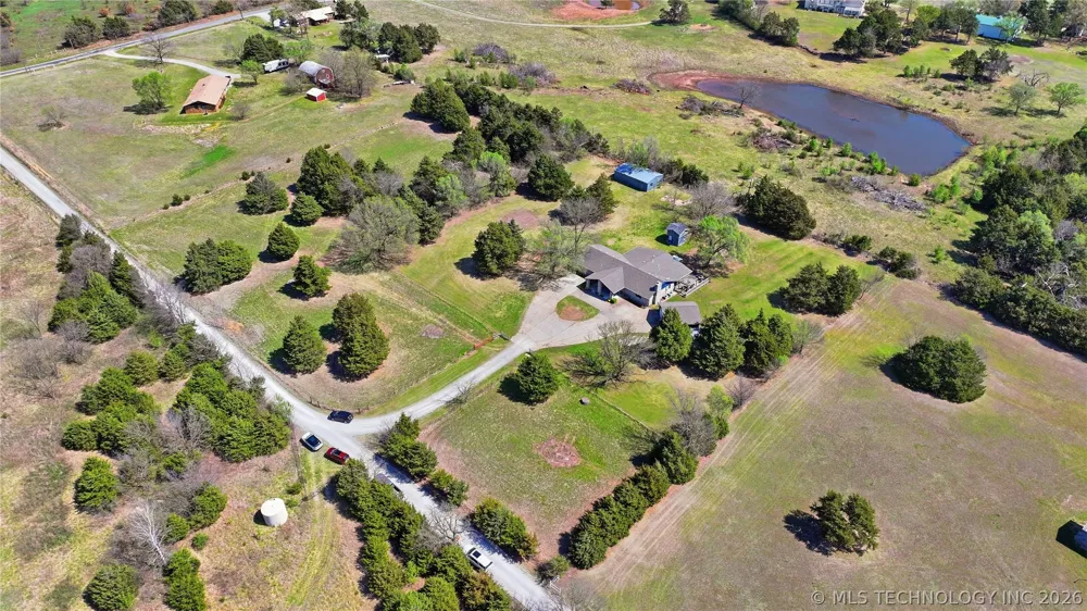 1587 County Road 5244 Hominy, OK 74035