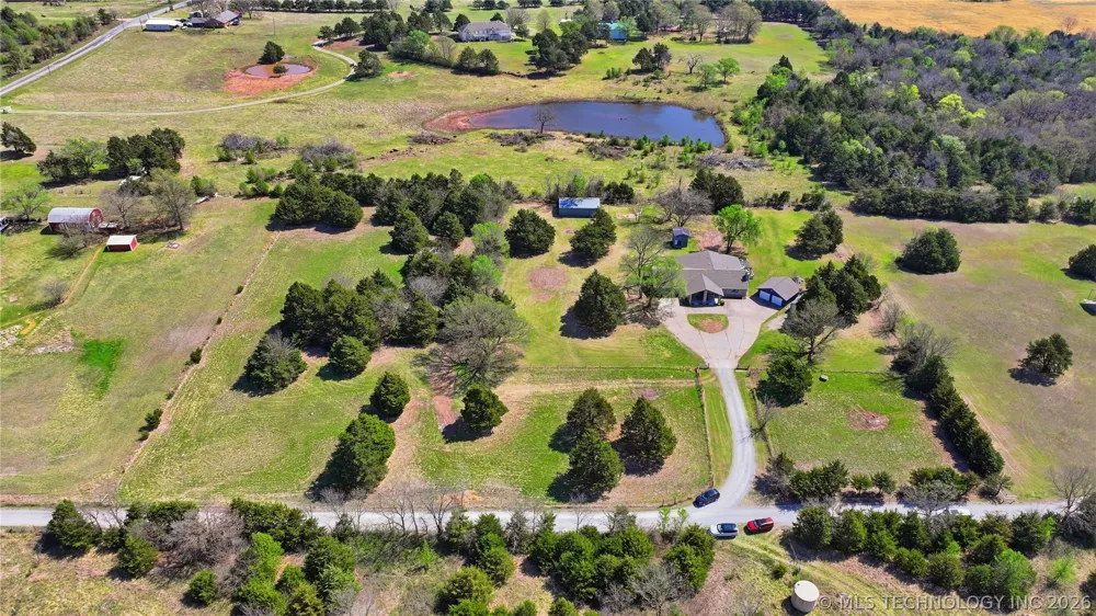 1587 County Road 5244 Hominy, OK 74035