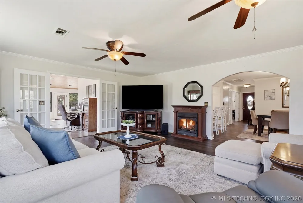 1587 County Road 5244 Hominy, OK 74035