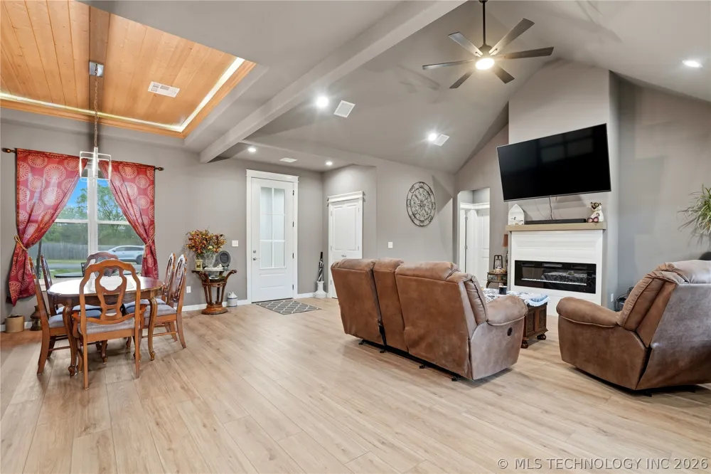25115 S 519 ROAD Park Hill, OK 74451