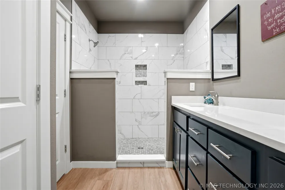25115 S 519 ROAD Park Hill, OK 74451