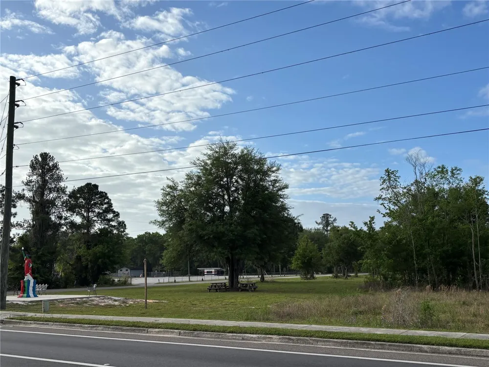 SE HAWTHORNE ROAD Hawthorne, FL 32640