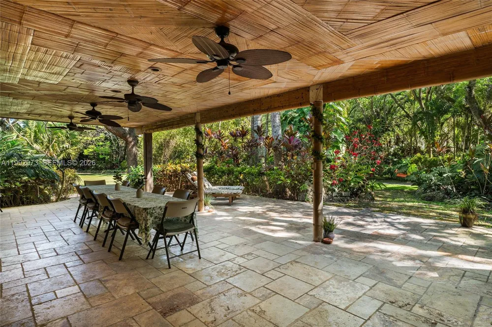 15000 SW 200th St Miami, FL 33187