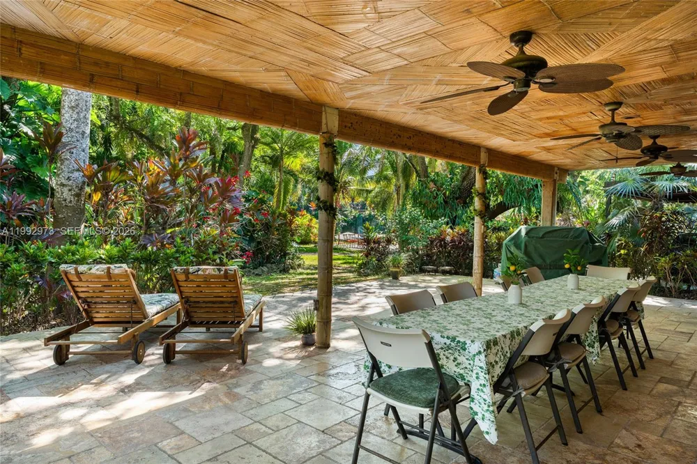 15000 SW 200th St Miami, FL 33187