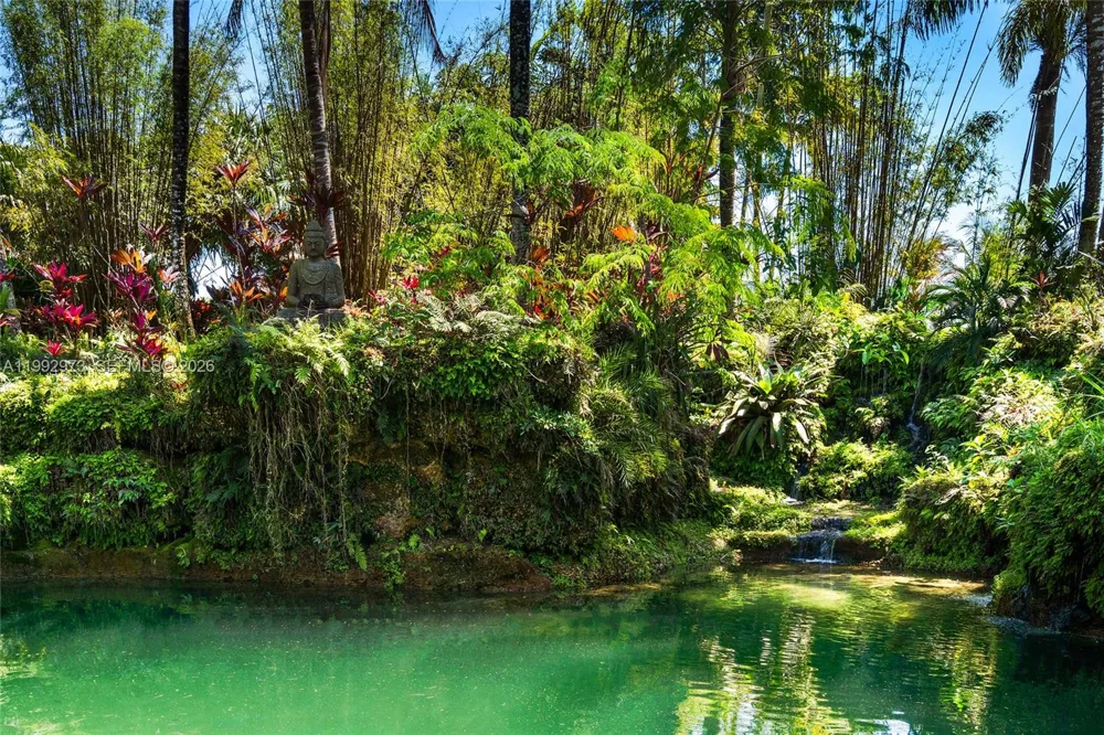 15000 SW 200th St Miami, FL 33187
