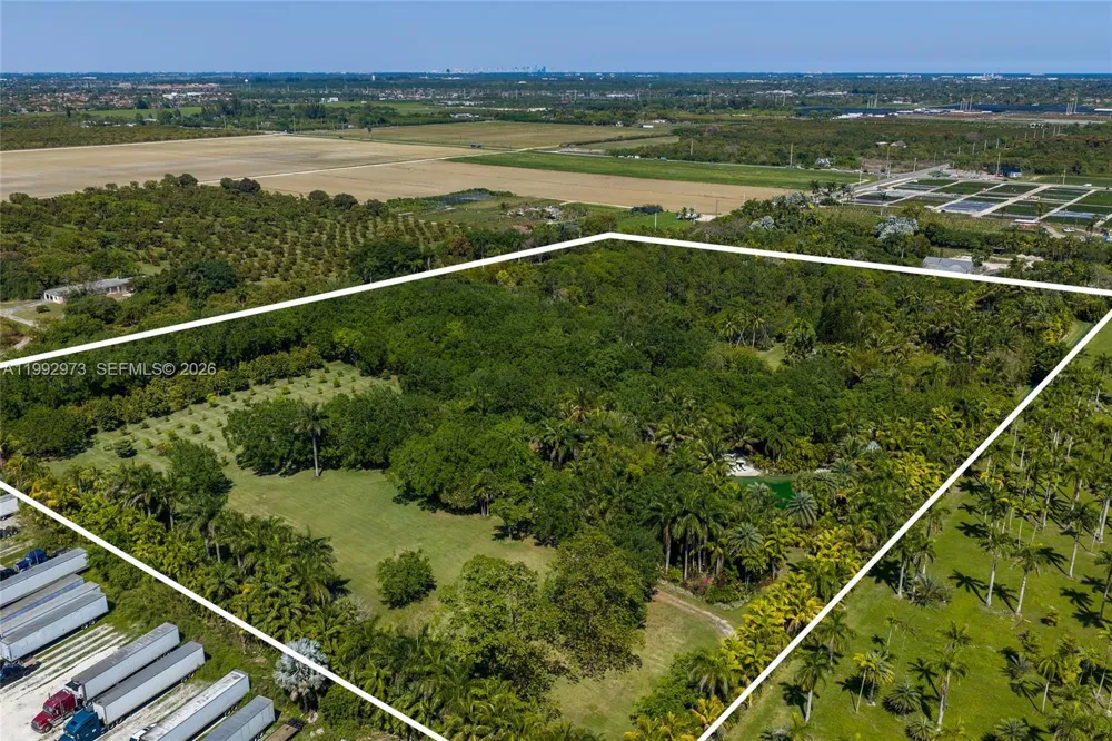 15000 SW 200th St Miami, FL 33187