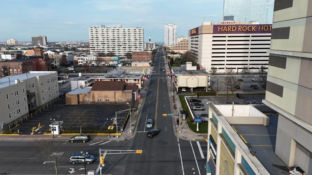 1129 Pacific Ave Ave Atlantic City, NJ 08401