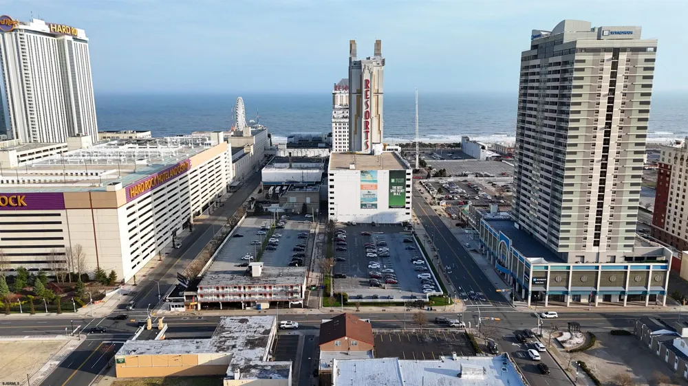 1129 Pacific Ave Ave Atlantic City, NJ 08401
