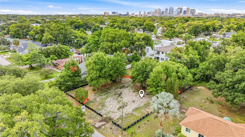1019 W CORAL STREET Tampa, FL 33602
