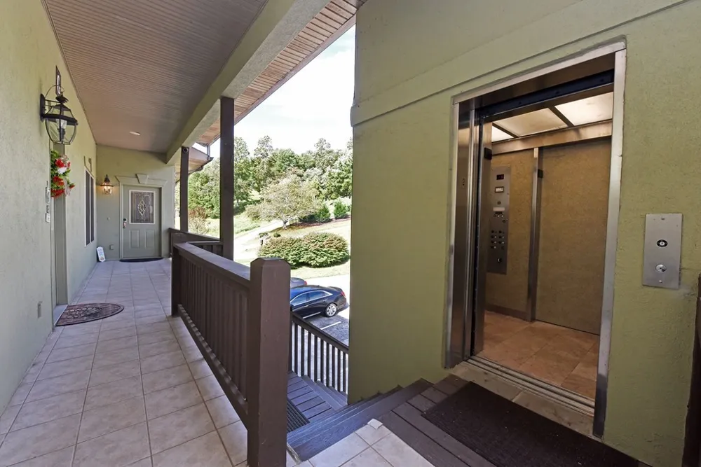 1724-H Watercrest Way Young Harris, GA 30582
