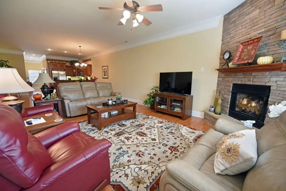 1724-H Watercrest Way Young Harris, GA 30582