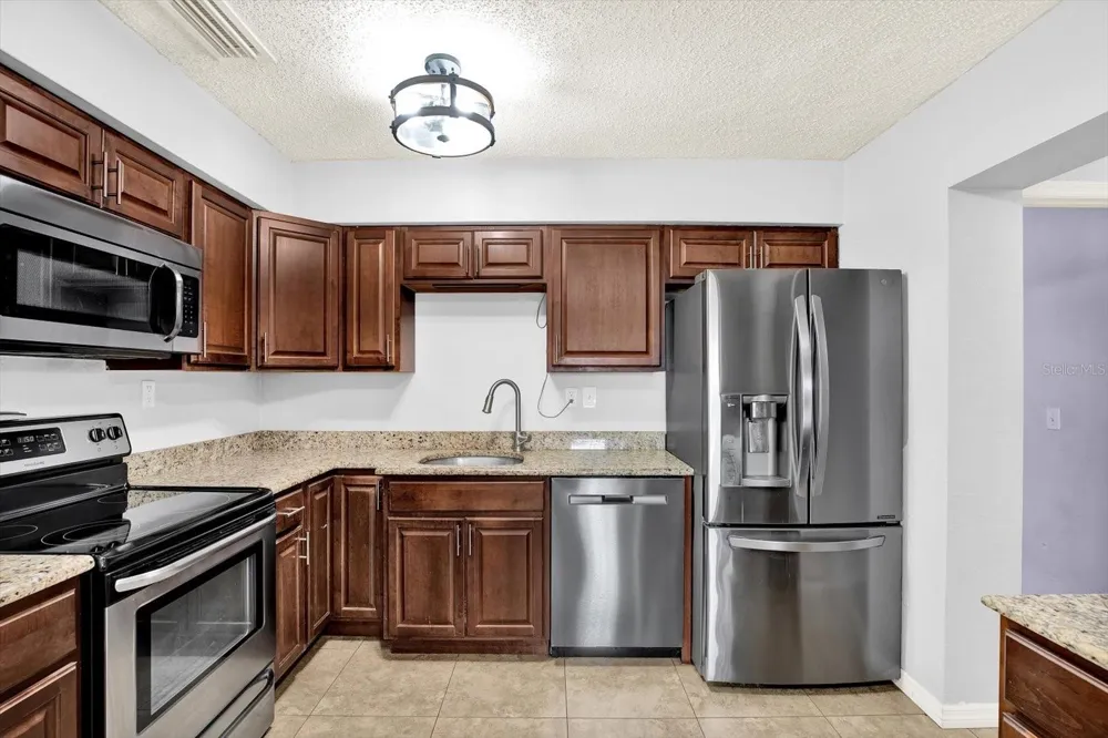 7395 18TH STREET St Petersburg, FL 33702