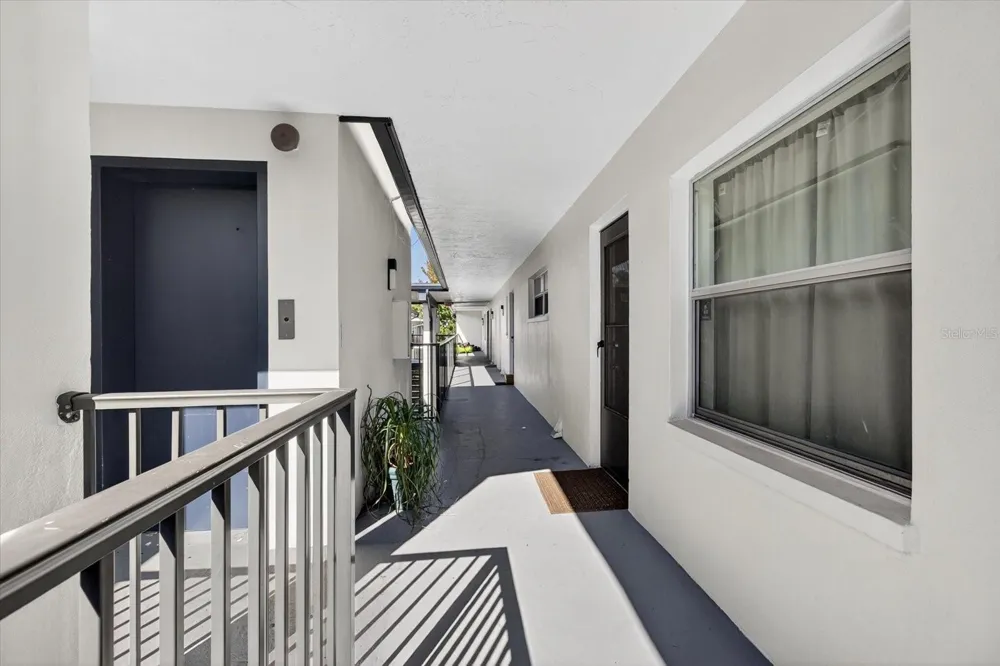 1146 KING ARTHUR COURT #110 Dunedin, FL 34698