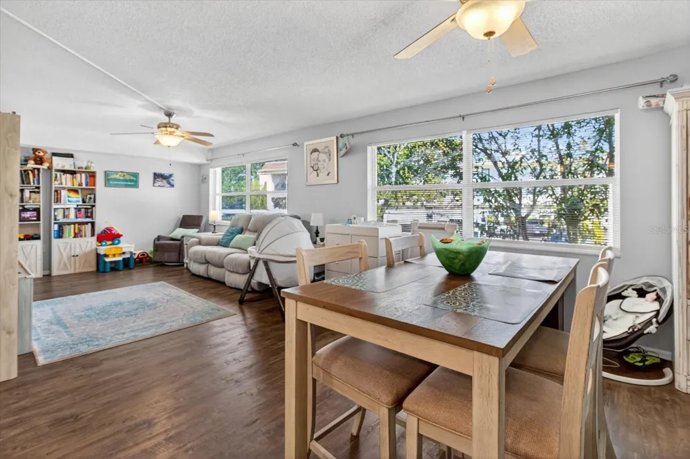 1146 KING ARTHUR COURT #110 Dunedin, FL 34698