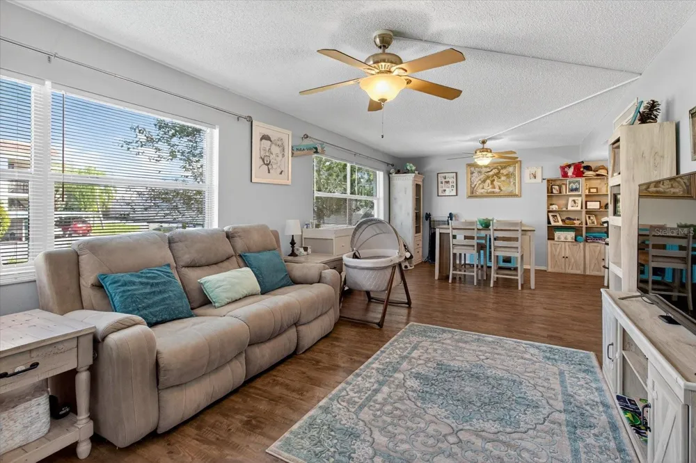 1146 KING ARTHUR COURT #110 Dunedin, FL 34698