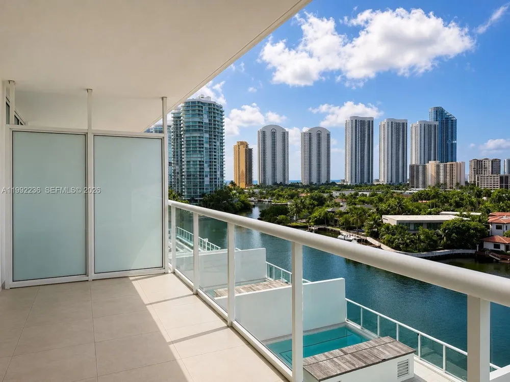 400 Sunny Isles Blvd #819 Sunny Isles Beach, FL 33160