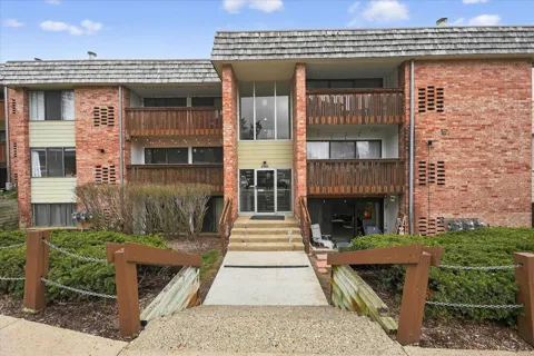2140 Pauline Boulevard #206