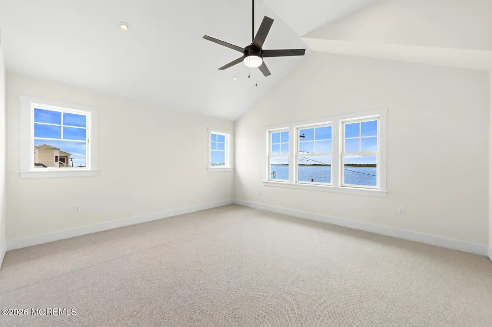 1131 S Green Street Tuckerton, NJ 08087