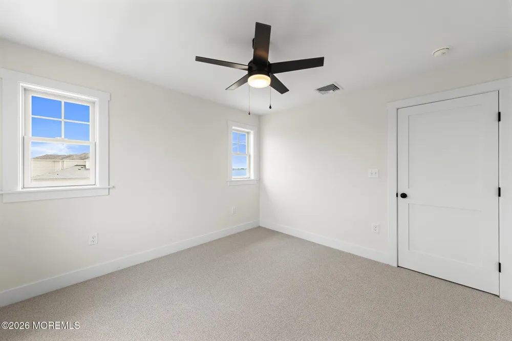1131 S Green Street Tuckerton, NJ 08087
