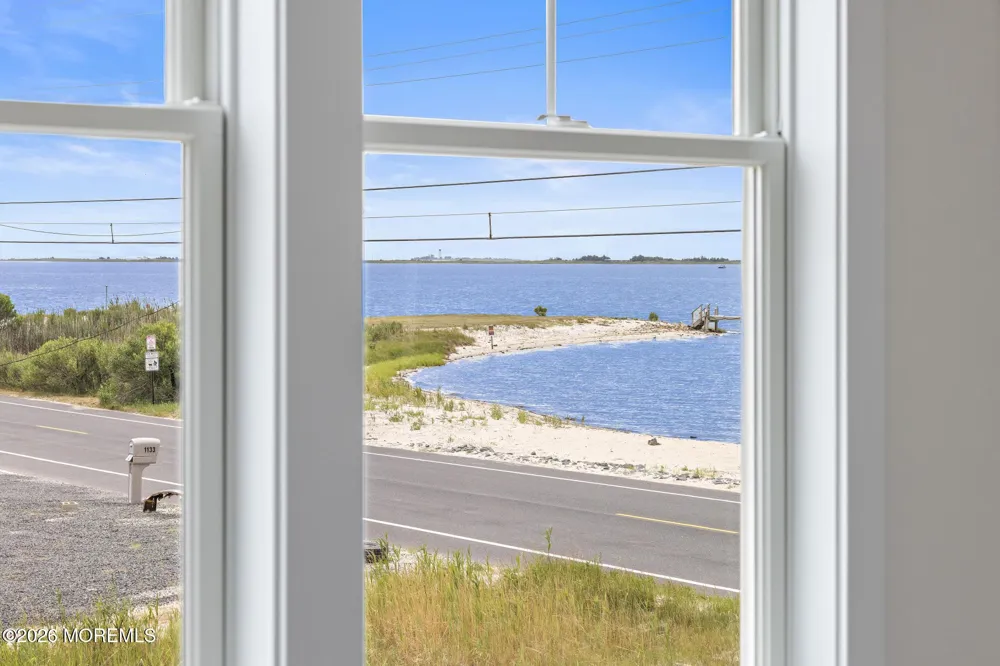 1131 S Green Street Tuckerton, NJ 08087