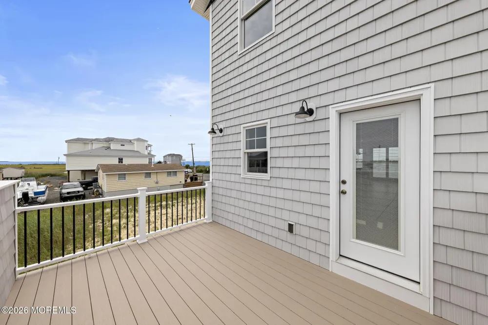 1131 S Green Street Tuckerton, NJ 08087