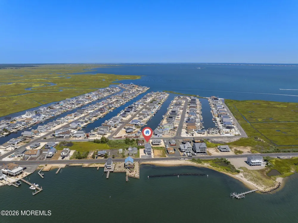 1131 S Green Street Tuckerton, NJ 08087