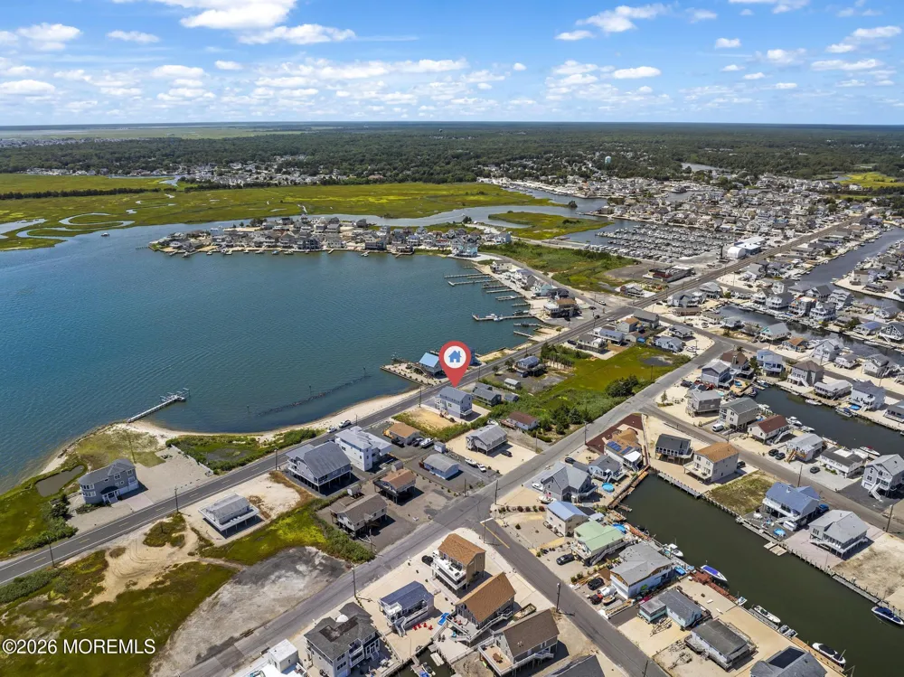 1131 S Green Street Tuckerton, NJ 08087