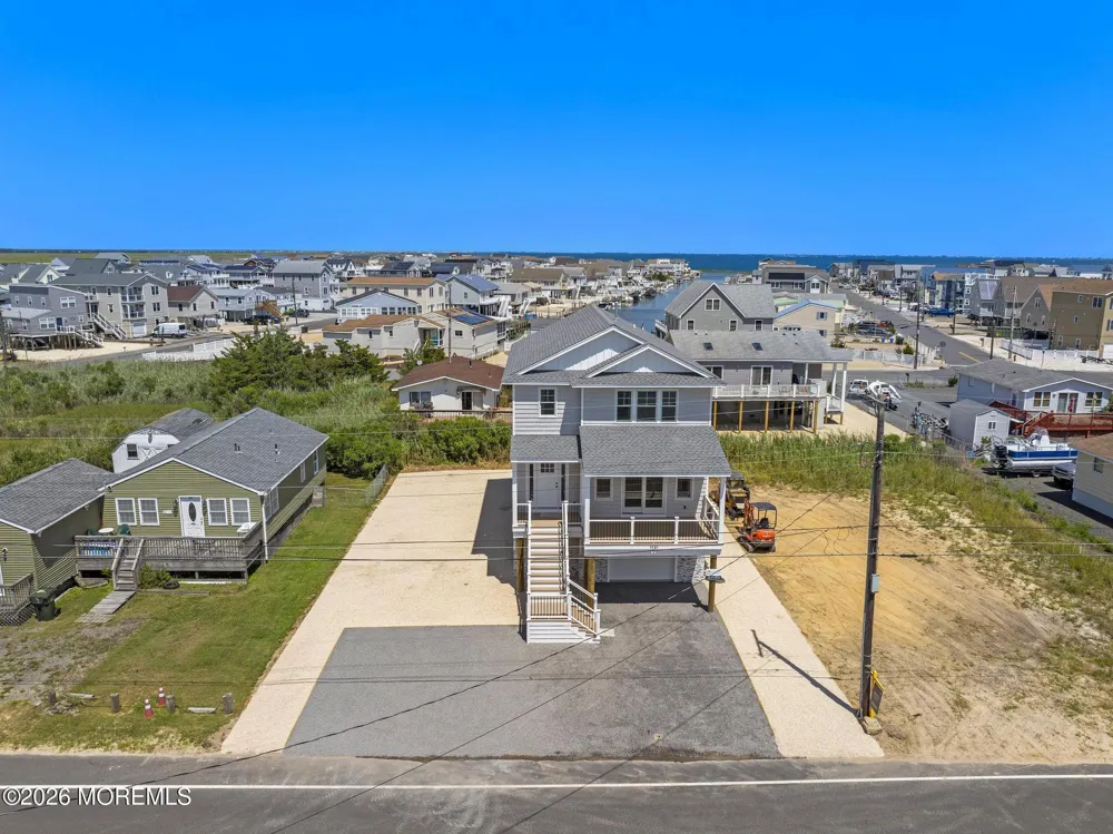 1131 S Green Street Tuckerton, NJ 08087