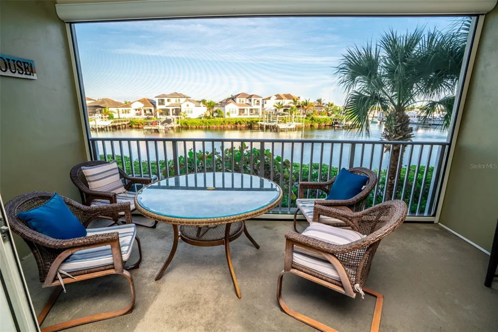 515 BAHIA BEACH BOULEVARD Ruskin, FL 33570
